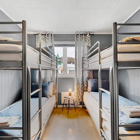 דירה Family Downtown טרומסה